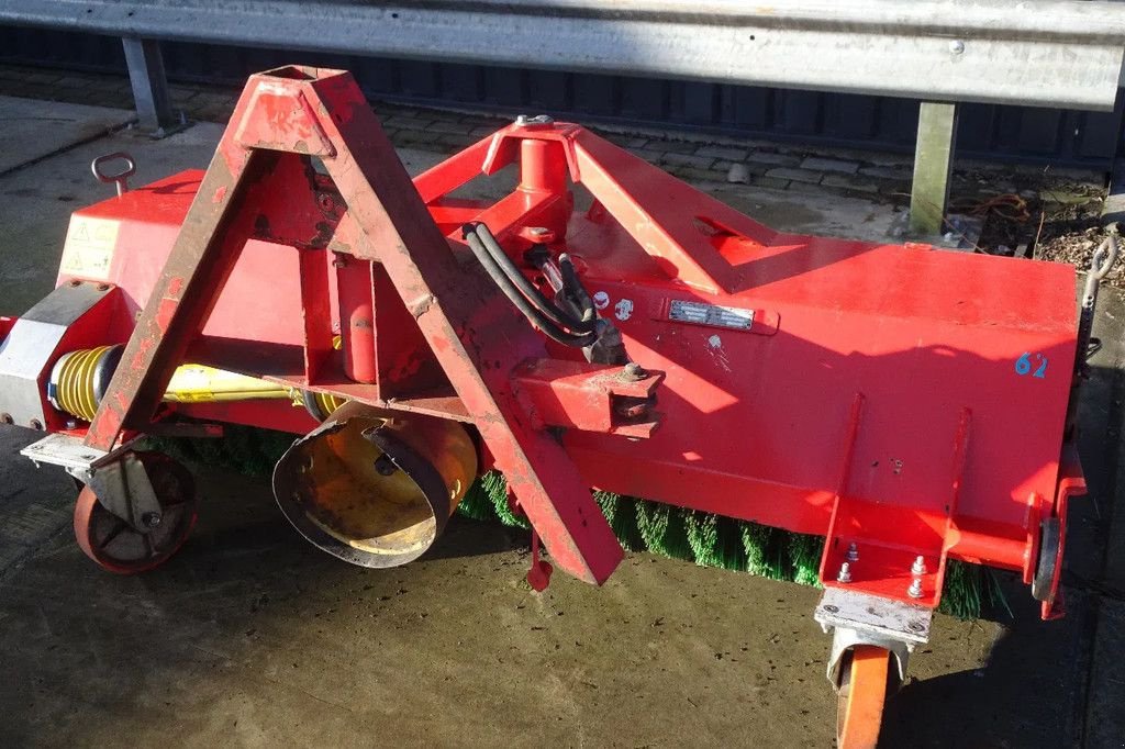 Kehrmaschine a típus Sonstige D&uuml;cker Veegmachine, Gebrauchtmaschine ekkor: Losdorp (Kép 2)