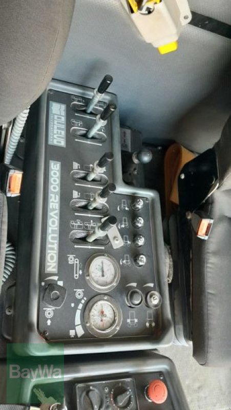 Kehrmaschine des Typs Sonstige DULEVO 3000, Gebrauchtmaschine in Weiden i.d.Opf. (Bild 5)