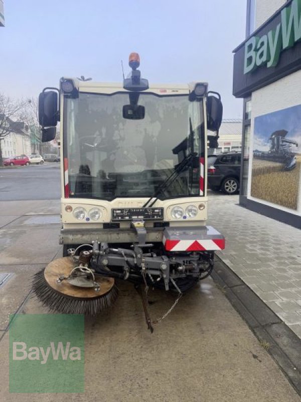 Kehrmaschine типа Sonstige DULEVO 3000, Gebrauchtmaschine в Weiden i.d.Opf. (Фотография 2)