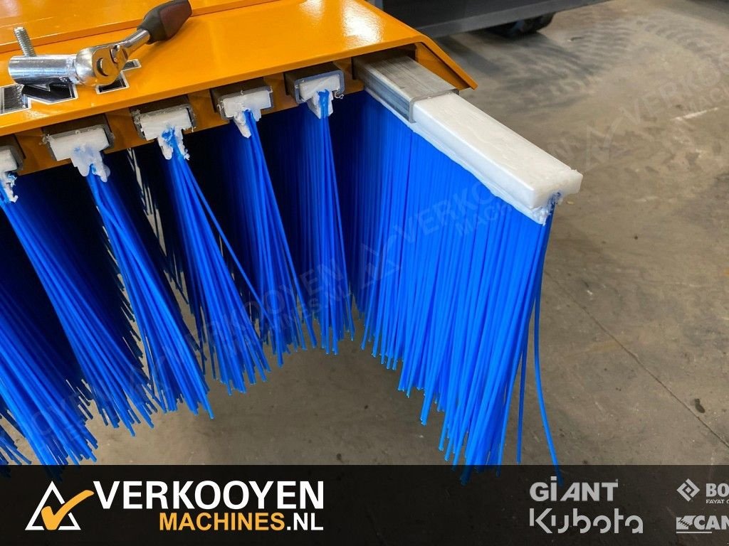 Kehrmaschine des Typs Sonstige Giant Blokbezem / Veger 150-190-230cm, Neumaschine in Vessem (Bild 7)