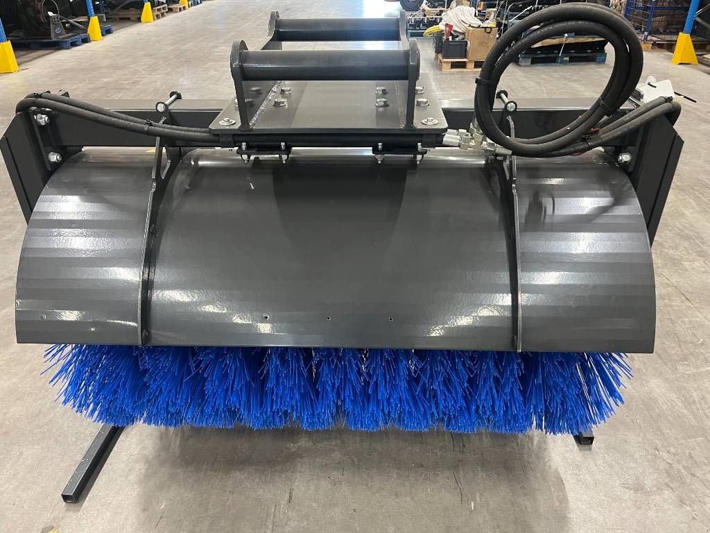 Kehrmaschine of the type Sonstige GP Equipment VB50-1455-S60, Neumaschine in NEDERWEERT (Picture 1)