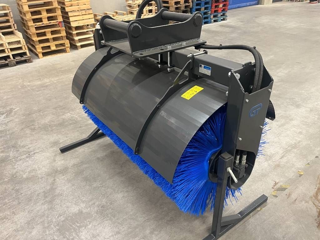 Kehrmaschine of the type Sonstige GP Equipment VB50-1455-S60, Neumaschine in NEDERWEERT (Picture 2)