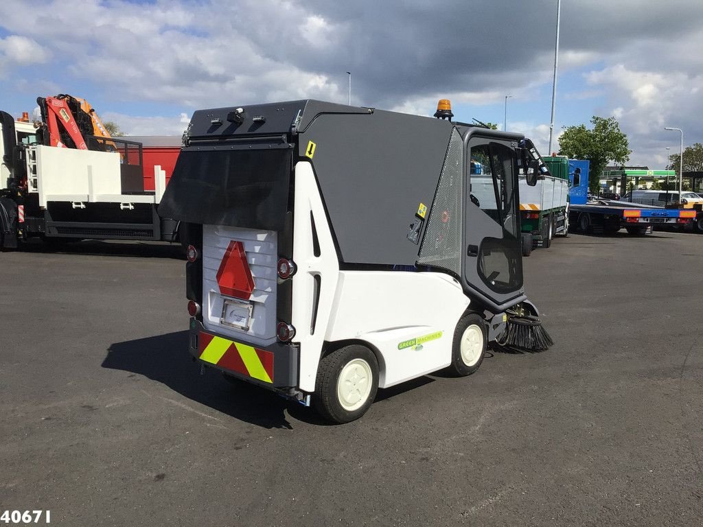 Kehrmaschine of the type Sonstige Green machine GM500H2 Hydrogen Waterstof Sweeper, Gebrauchtmaschine in ANDELST (Picture 4)
