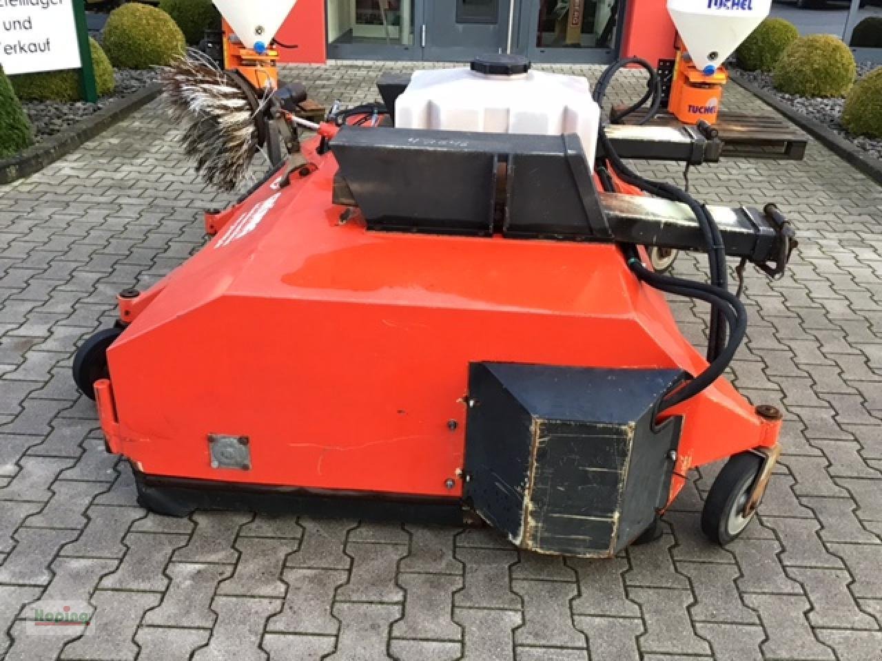 Kehrmaschine от тип Sonstige Grünig GSX2000/670L, Gebrauchtmaschine в Bakum (Снимка 2)