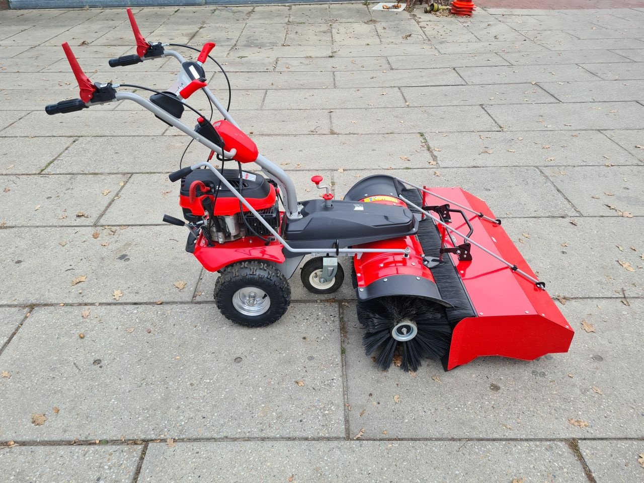 Kehrmaschine typu Sonstige Hecht 8101 S, Gebrauchtmaschine v Lierop (Obrázek 2)