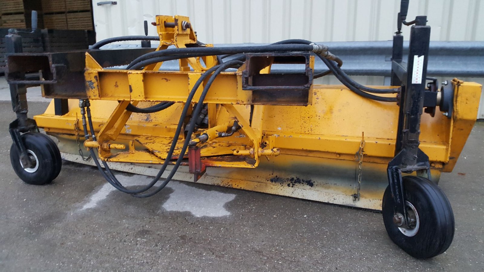 Kehrmaschine typu Sonstige heftruck / shovel bezem /, Gebrauchtmaschine v poortvliet (Obrázek 11)