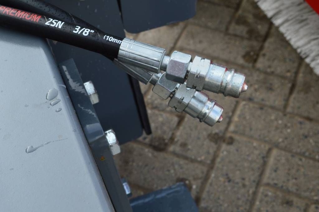 Kehrmaschine a típus Sonstige hemach Veegmachine met opvang en palletvork insteek, Neumaschine ekkor: Erichem (Kép 4)