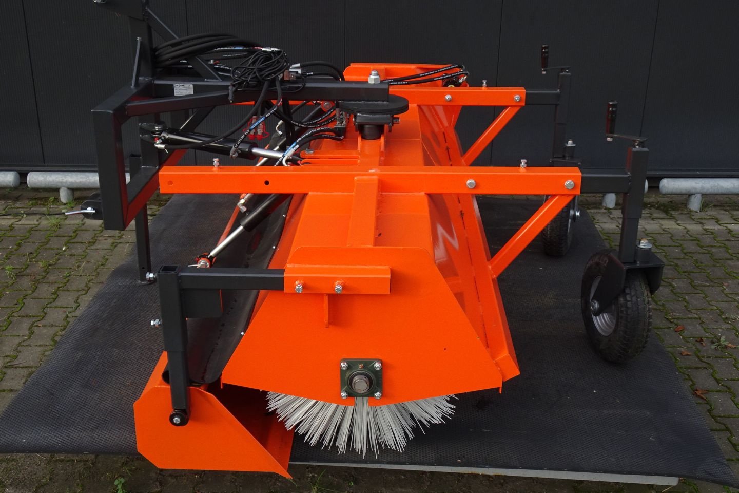 Kehrmaschine a típus Sonstige Hofstede veegmachine Hofstede veegmachine 70/270 veegmachine, Neumaschine ekkor: Staphorst (Kép 9)