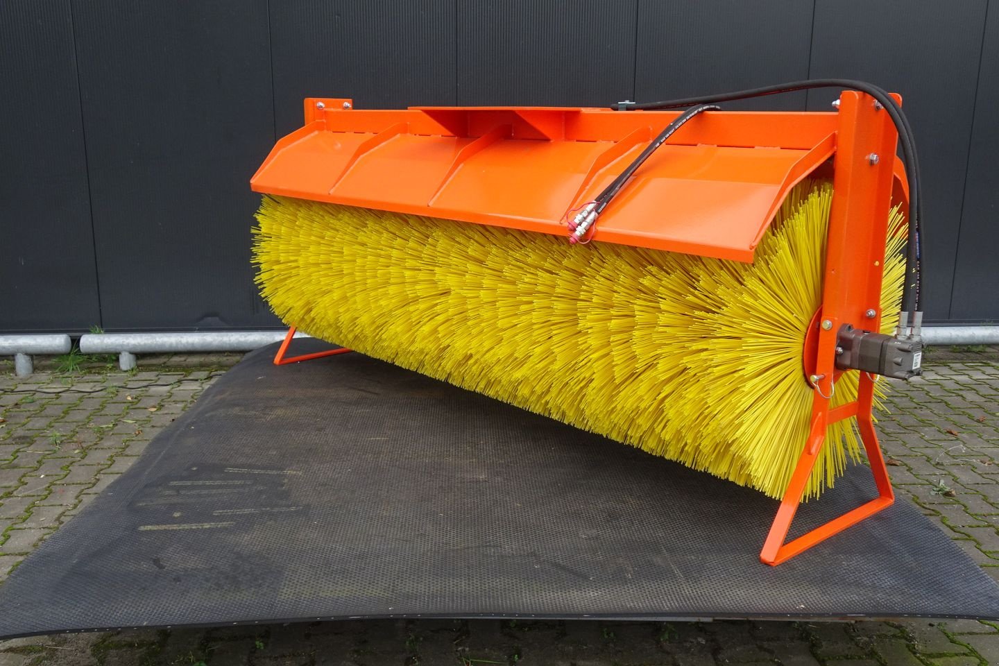 Kehrmaschine des Typs Sonstige Hofstede Veegmachine mobiele kraan, Neumaschine in Staphorst (Bild 1)