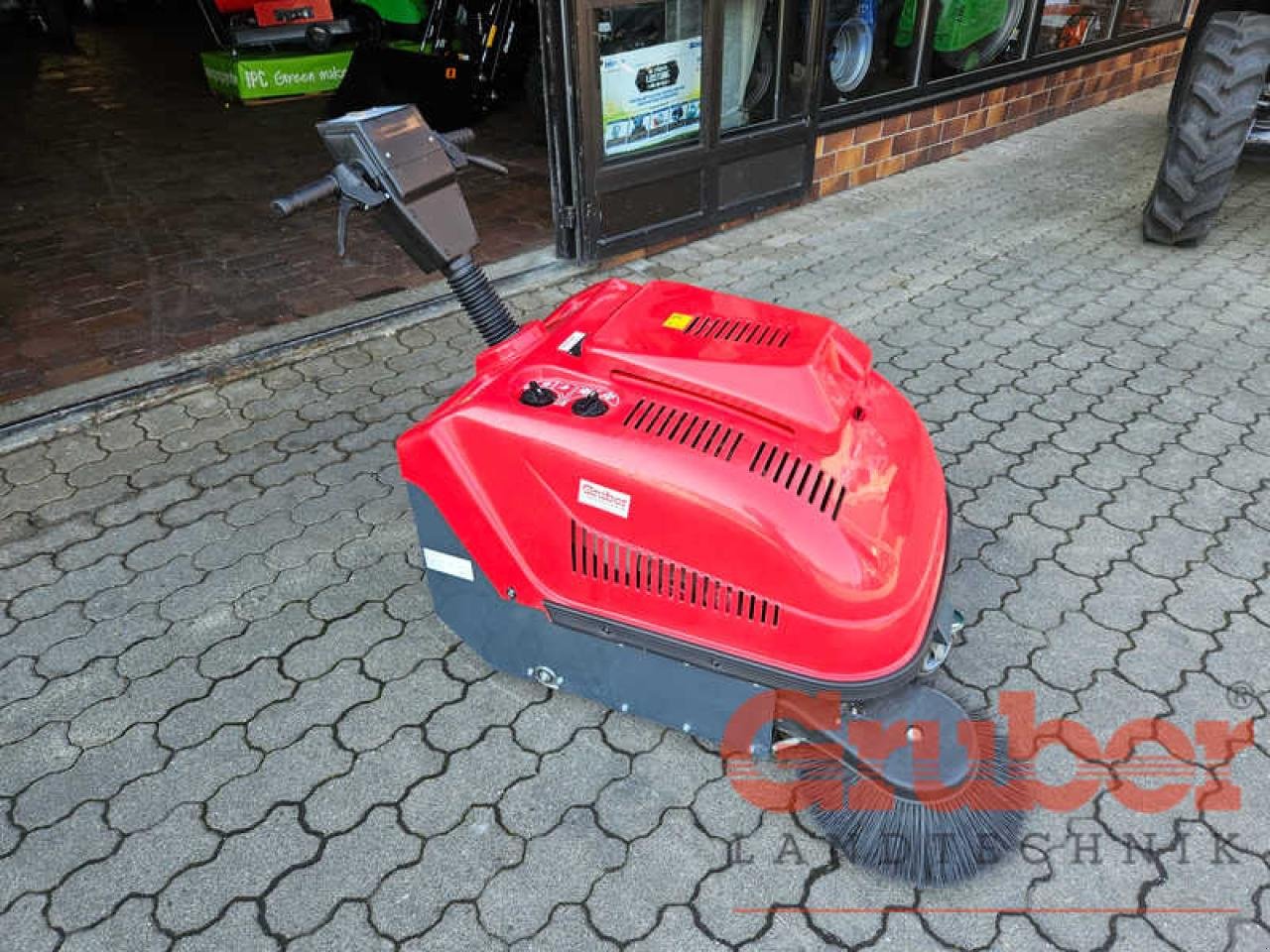 Kehrmaschine a típus Sonstige IPC Austria Lion 600 H, Gebrauchtmaschine ekkor: Ampfing (Kép 1)