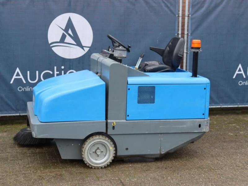 Kehrmaschine от тип Sonstige Isal PB 155, Gebrauchtmaschine в Antwerpen (Снимка 1)