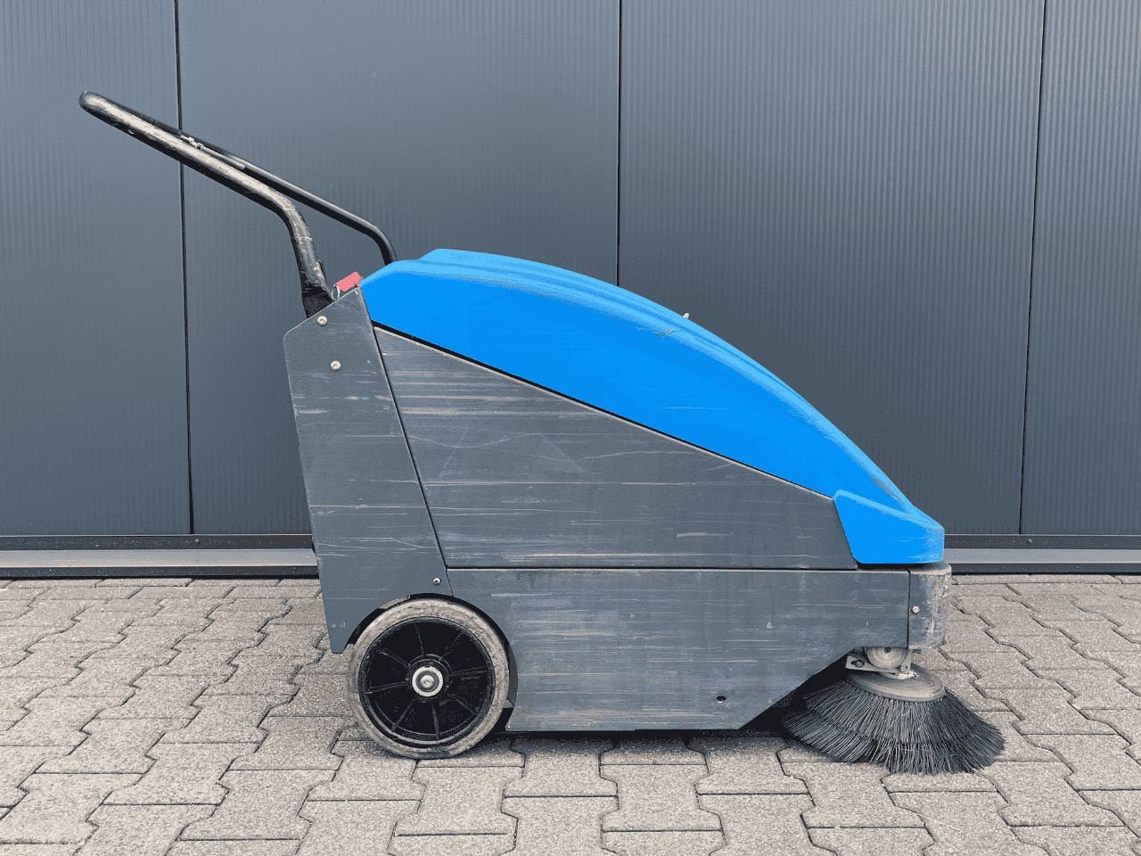 Kehrmaschine of the type Sonstige Isal PB 70 ET, Gebrauchtmaschine in Barneveld (Picture 5)