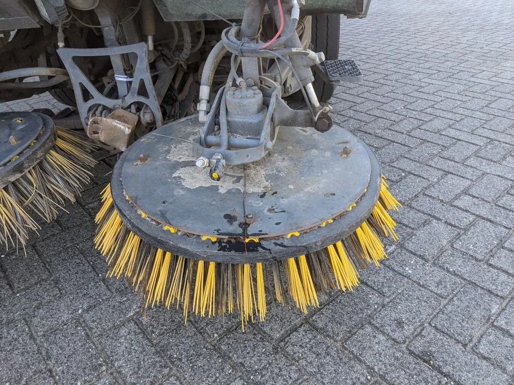 Kehrmaschine типа Sonstige Johnston Sweepers CX 400, Gebrauchtmaschine в Groningen (Фотография 10)