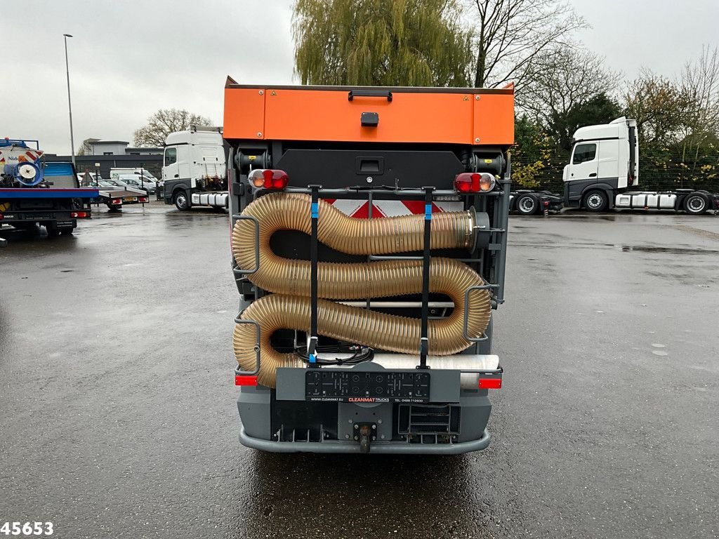 Kehrmaschine des Typs Sonstige K&auml;rcher MC 250 Just 16.579 km!, Gebrauchtmaschine in ANDELST (Bild 7)