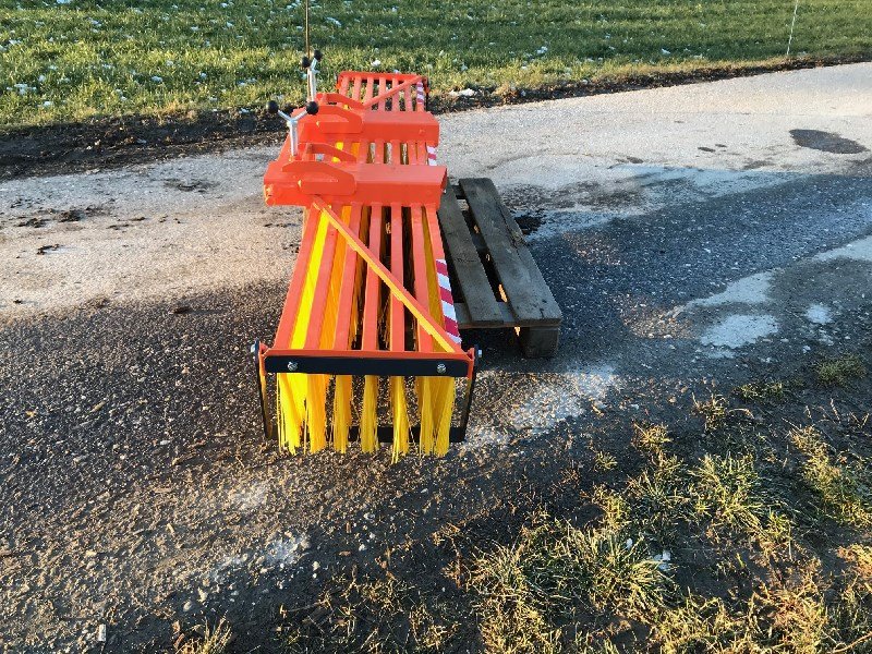 Kehrmaschine of the type Sonstige K282 2500 Bürste, Neumaschine in Chur (Picture 3)