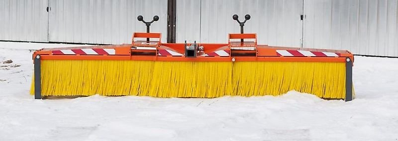 Kehrmaschine des Typs Sonstige Kehrbesen Streifenbesen Staplerbesen Anbaubesen Radladerbesen, Gebrauchtmaschine in Schmallenberg (Bild 4)