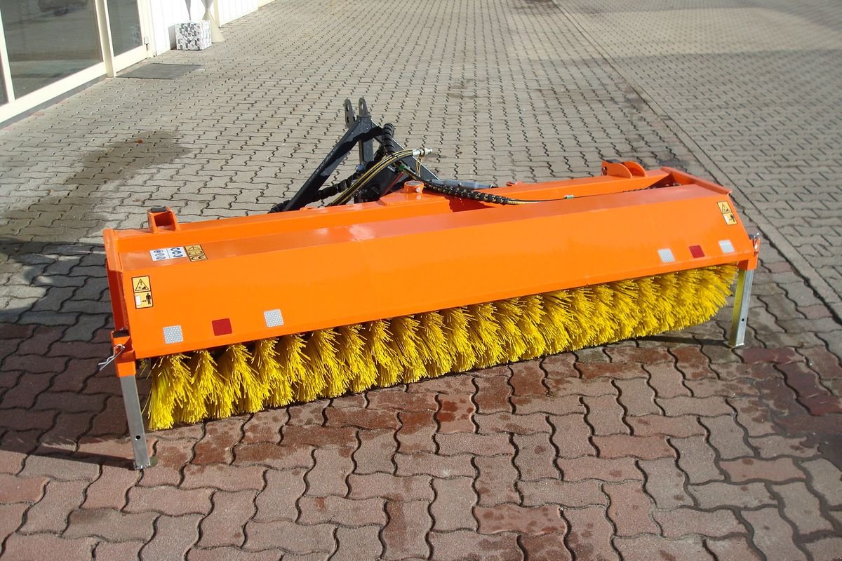 Kehrmaschine des Typs Sonstige Kehrmaschine 200, Neumaschine in Judenburg (Bild 3)