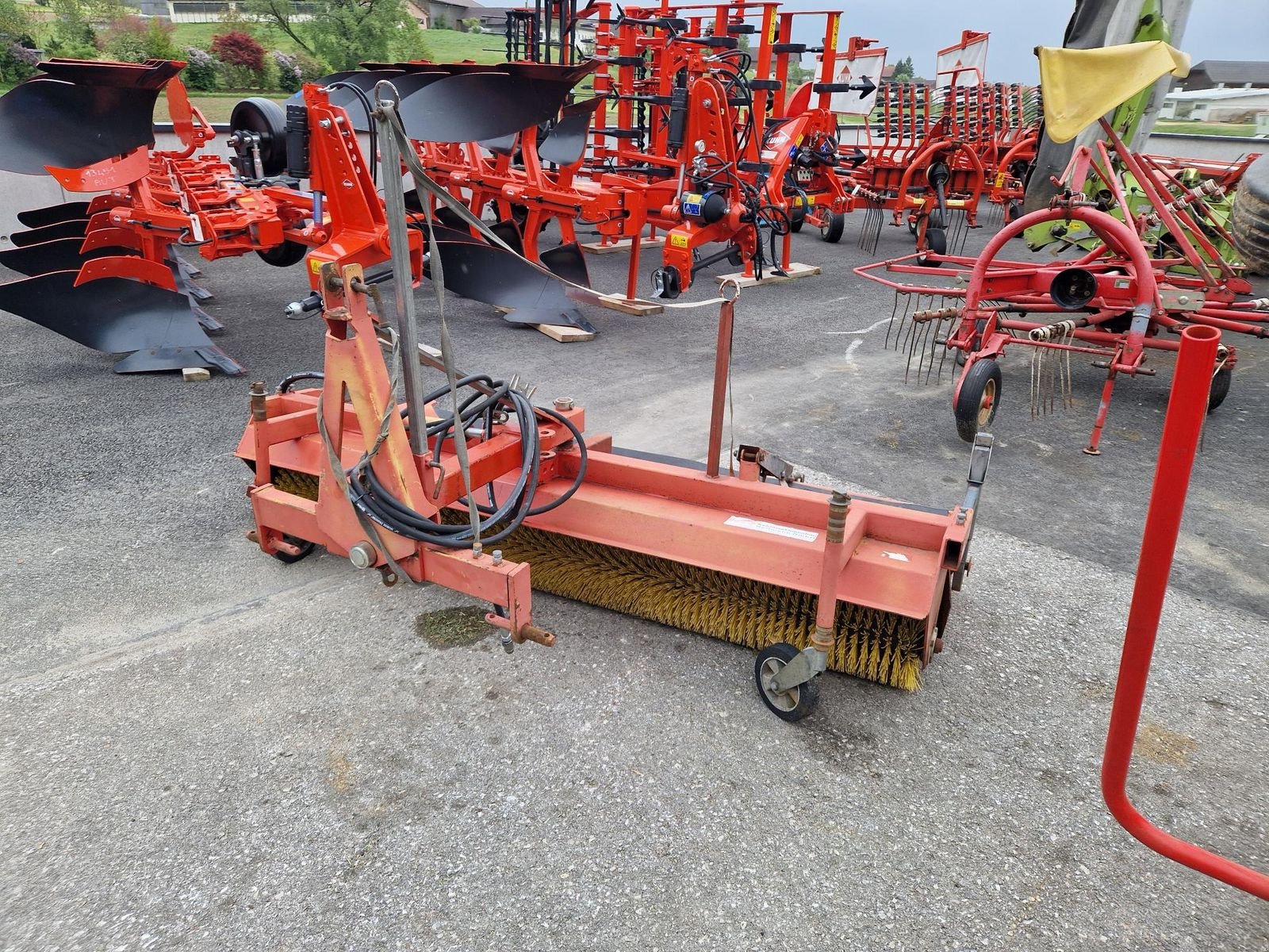 Kehrmaschine des Typs Sonstige Kehrmaschine 230cm, Gebrauchtmaschine in Grünbach (Bild 5)