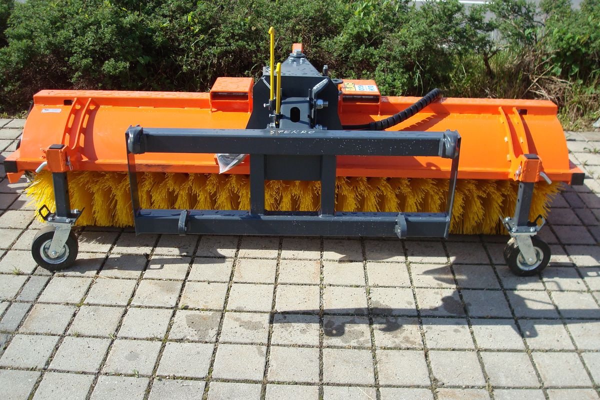 Kehrmaschine des Typs Sonstige Kehrmaschine 240, Neumaschine in Judenburg (Bild 2)