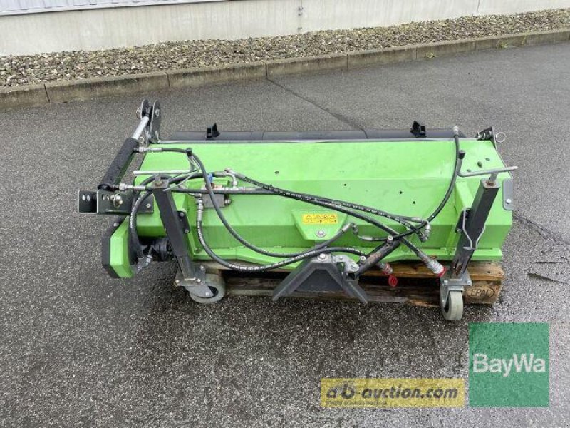 Kehrmaschine des Typs Sonstige KEHRMASCHINE FKM 1305, Gebrauchtmaschine in Bamberg (Bild 2)