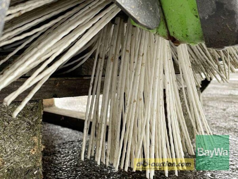 Kehrmaschine des Typs Sonstige KEHRMASCHINE FKM 1305, Gebrauchtmaschine in Bamberg (Bild 5)