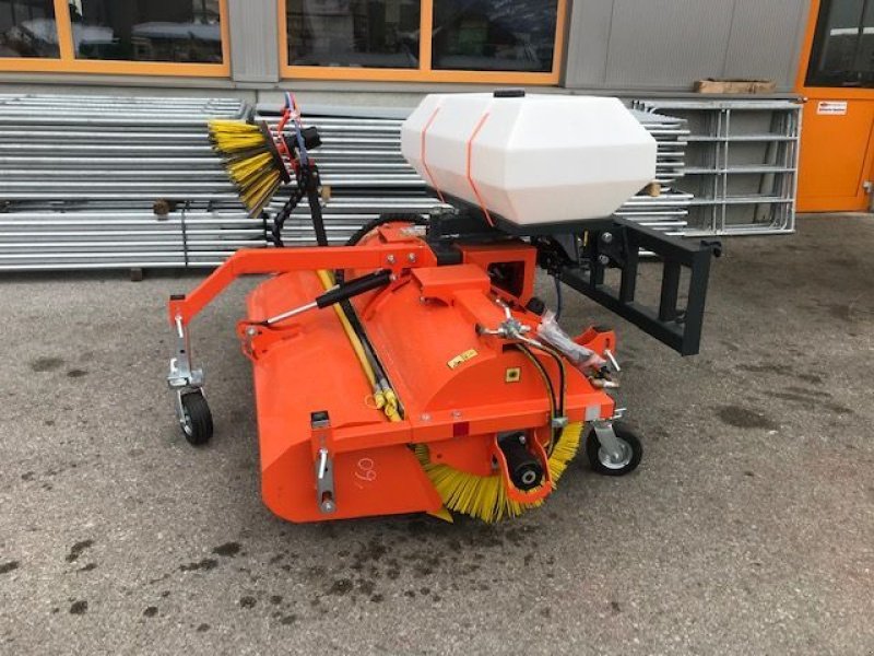 Kehrmaschine des Typs Sonstige Kehrmaschine KEH 160cm Euroaufnahme, Neumaschine in Tamsweg (Bild 2)