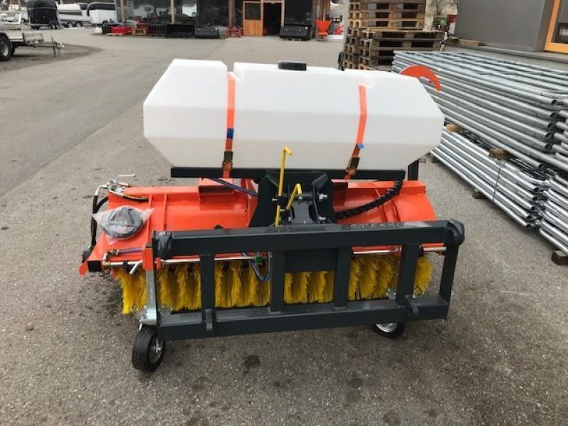 Kehrmaschine des Typs Sonstige Kehrmaschine KEH 160cm Euroaufnahme, Neumaschine in Tamsweg (Bild 4)