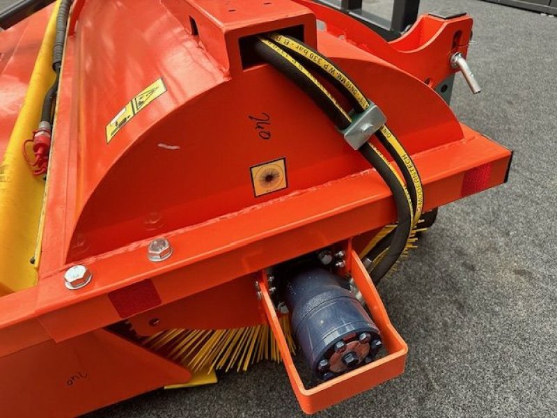 Kehrmaschine des Typs Sonstige Kehrmaschine KEH 2,40m Euro, Dreipunkt, Neumaschine in Tamsweg (Bild 14)