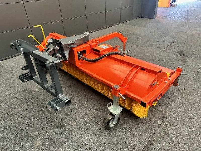 Kehrmaschine des Typs Sonstige Kehrmaschine KEH 2,40m Euro, Dreipunkt, Neumaschine in Tamsweg (Bild 5)