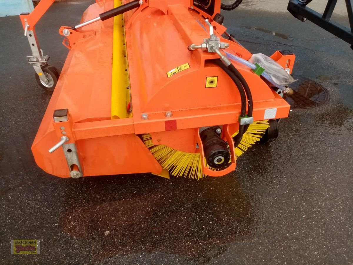 Kehrmaschine des Typs Sonstige Kehrmaschine KEH 240 Vollausstattung, Neumaschine in Kötschach (Bild 10)