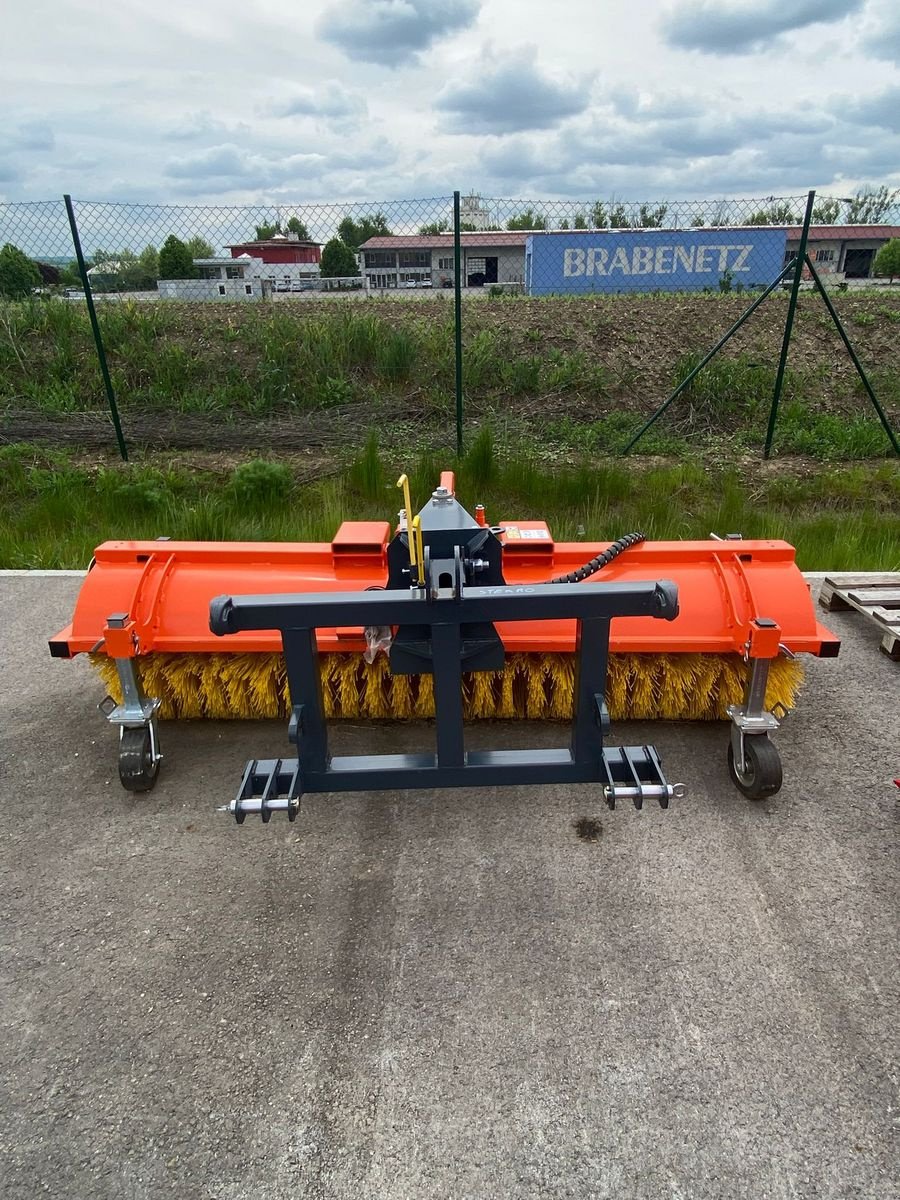 Kehrmaschine des Typs Sonstige Kehrmaschine KEH 240, Neumaschine in Grund (Bild 4)