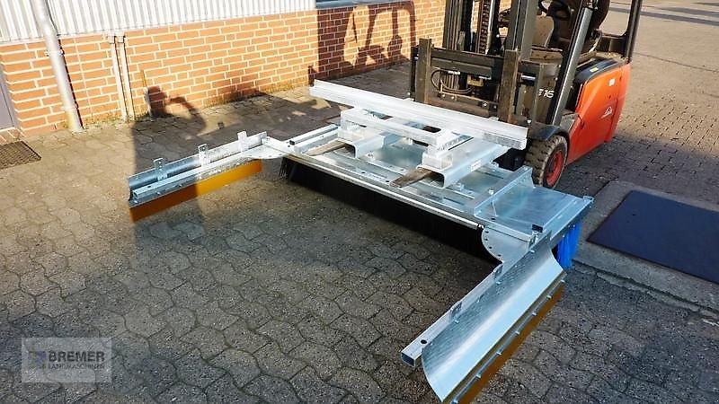 Kehrmaschine des Typs Sonstige KM 1500  /   KM 2000   /   KM 2500, Neumaschine in Asendorf (Bild 19)