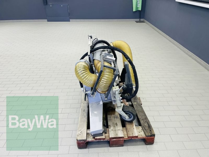 Kehrmaschine des Typs Sonstige LAUBSAUGER PR2150, Gebrauchtmaschine in Manching (Bild 8)