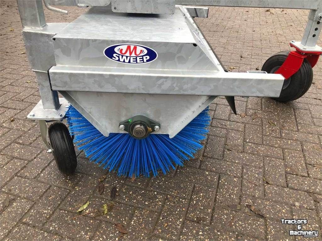 Kehrmaschine typu Sonstige M-SWEEP HST600-150 Veegmachine, Gebrauchtmaschine v Zevenaar (Obrázek 4)