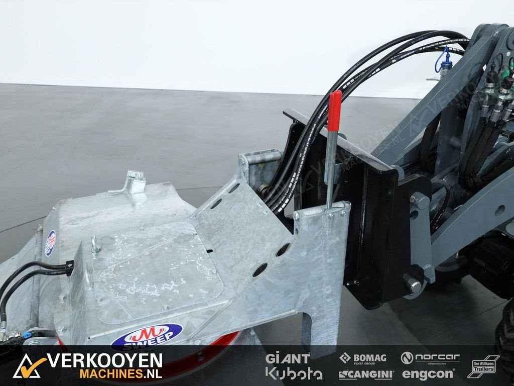 Kehrmaschine of the type Sonstige M Sweep HSTV 600P G 175cm Veegmachine, Neumaschine in Vessem (Picture 10)