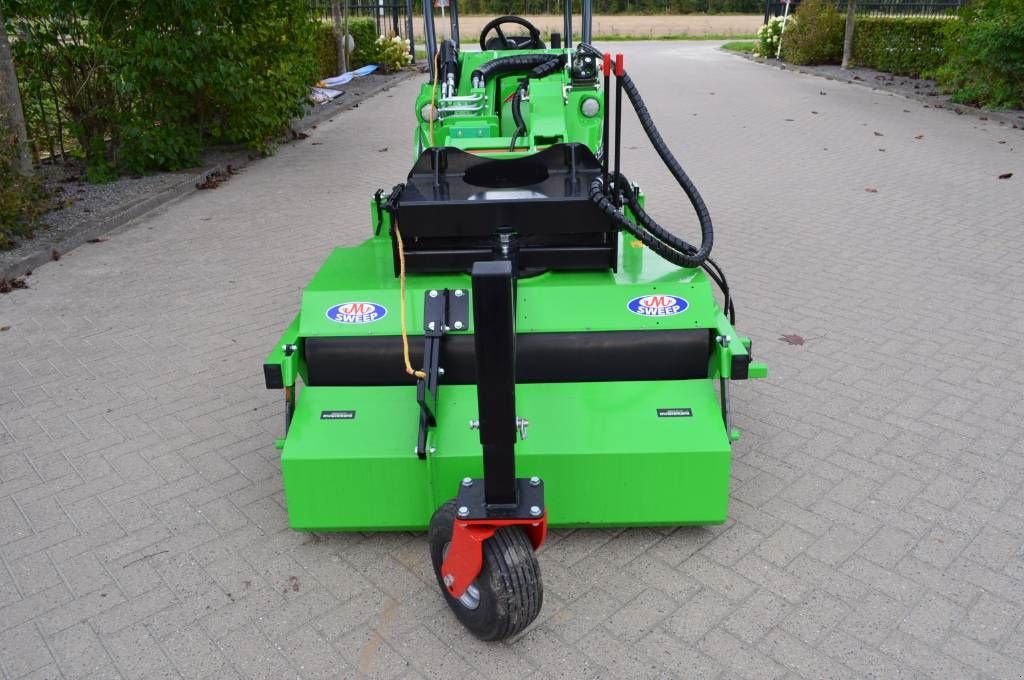 Kehrmaschine typu Sonstige M Sweep HSTV600 125 cm veegmachine met opvang, Gebrauchtmaschine v Erichem (Obrázek 2)