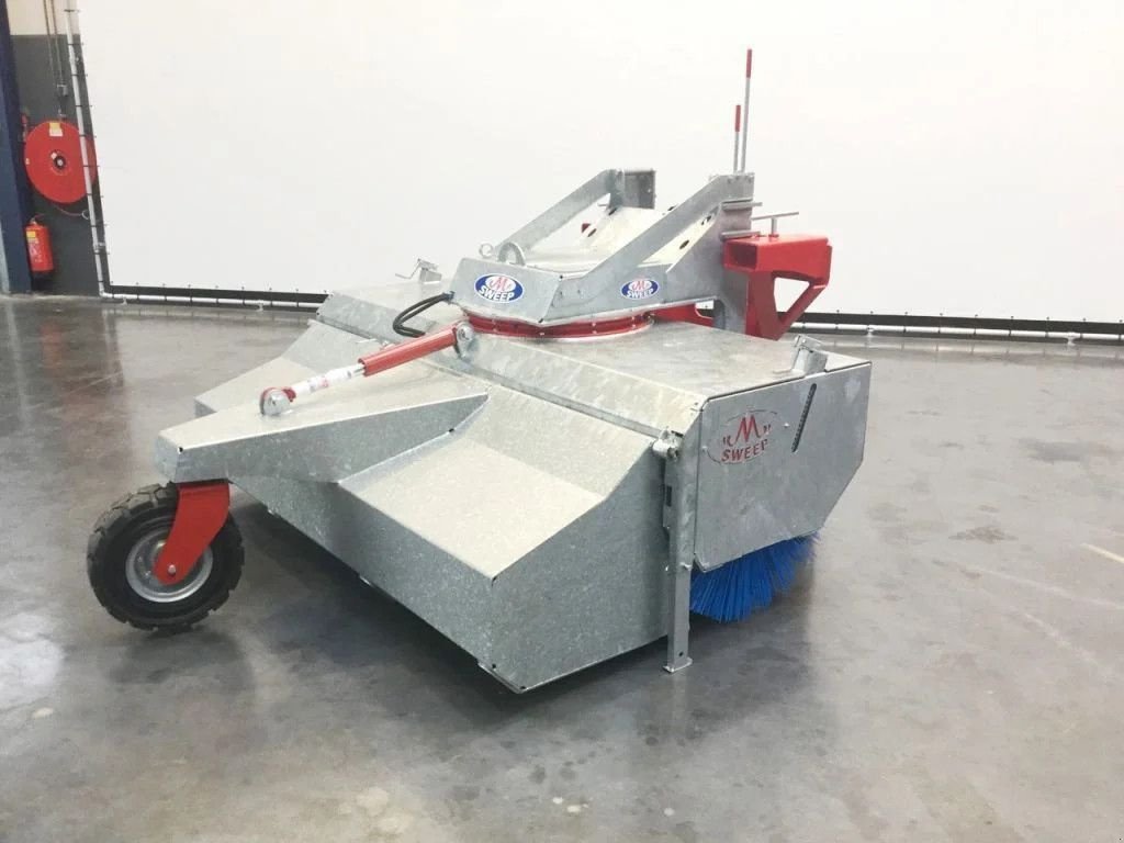 Kehrmaschine des Typs Sonstige M Sweep Nieuw HSTV 800 / 230 NIEUW, Neumaschine in Culemborg (Bild 3)