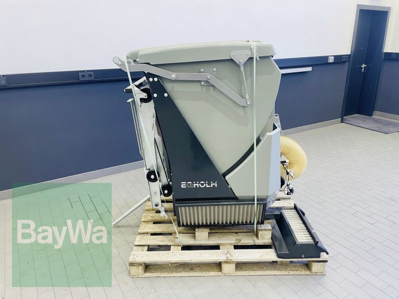 Kehrmaschine des Typs Sonstige Mäh- Saugkombi Parkranger, Gebrauchtmaschine in Manching (Bild 5)