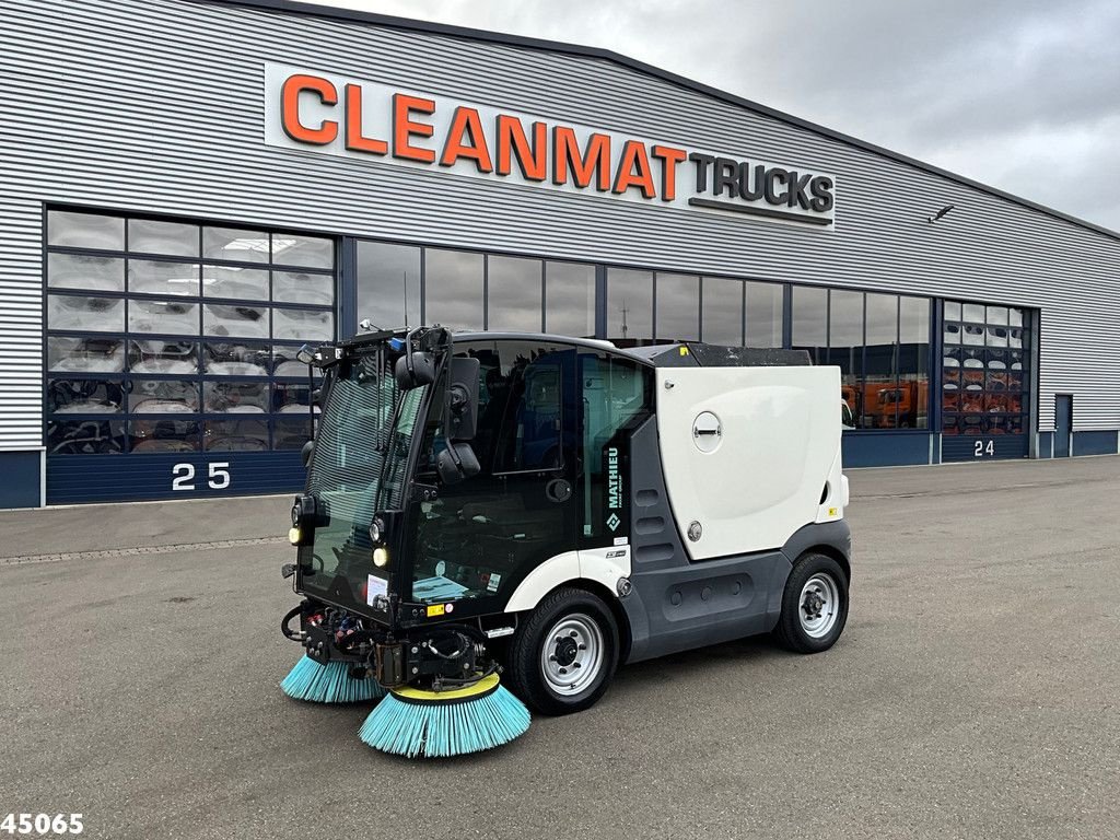 Kehrmaschine typu Sonstige Mathieu MC 210 Azura Flex Euro 6 Just 8.800 km!, Gebrauchtmaschine v ANDELST (Obrázek 4)