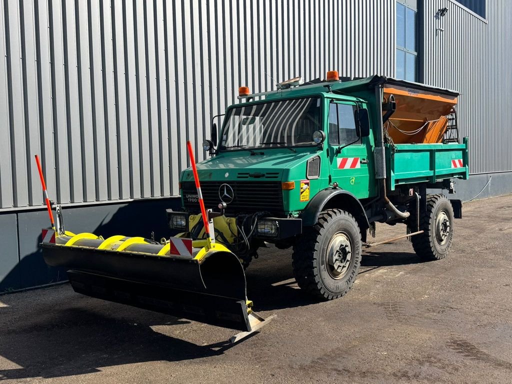 Kehrmaschine des Typs Sonstige Mercedes Benz Unimog U1700, Gebrauchtmaschine in Velddriel (Bild 1)