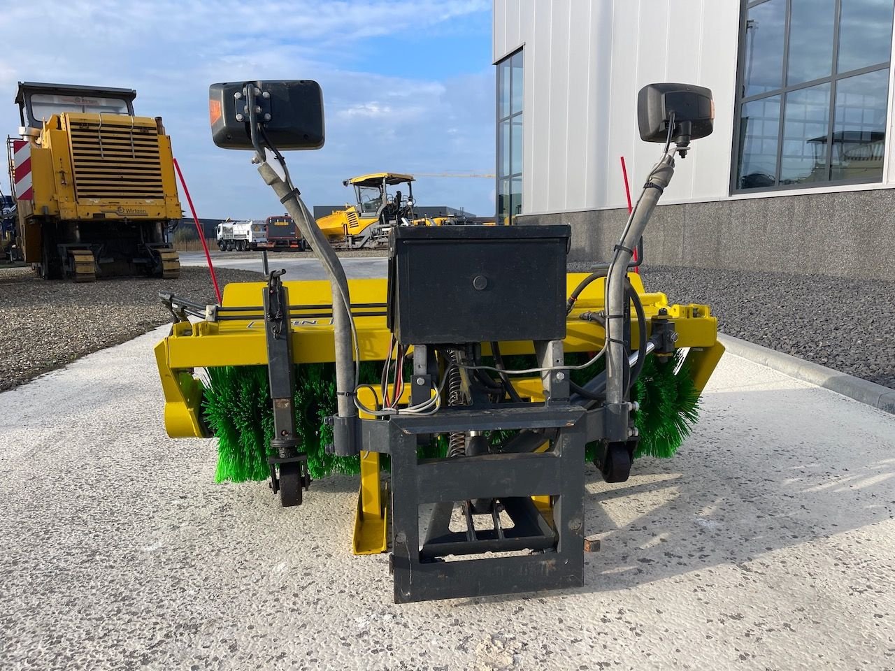 Kehrmaschine des Typs Sonstige Nido Hydraulische front bezem, Gebrauchtmaschine in Holten (Bild 4)