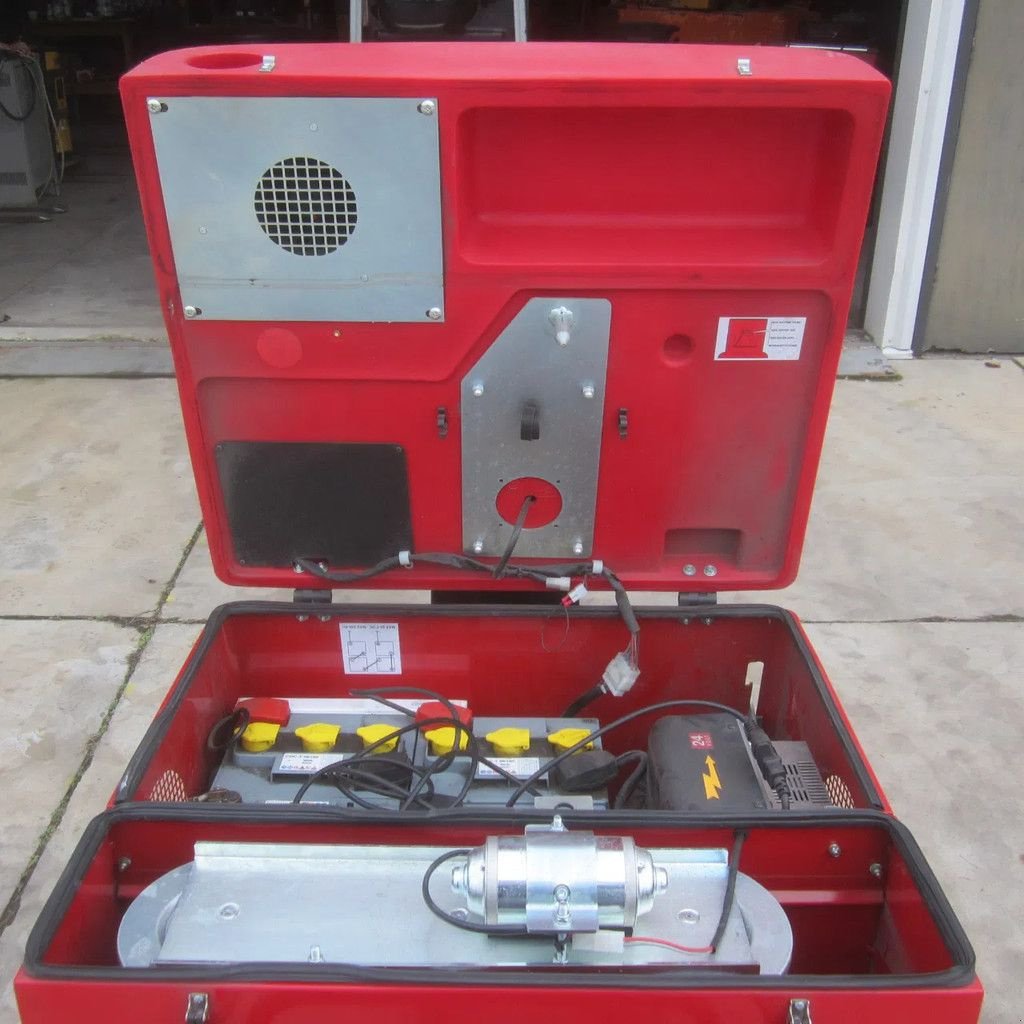 Kehrmaschine tip Sonstige Onbekend Opzit veegmachine RCM Slalom., Gebrauchtmaschine in Tubbergen (Poză 6)