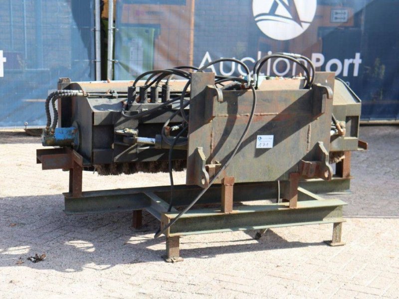Kehrmaschine del tipo Sonstige Onbekend, Gebrauchtmaschine en Antwerpen (Imagen 1)