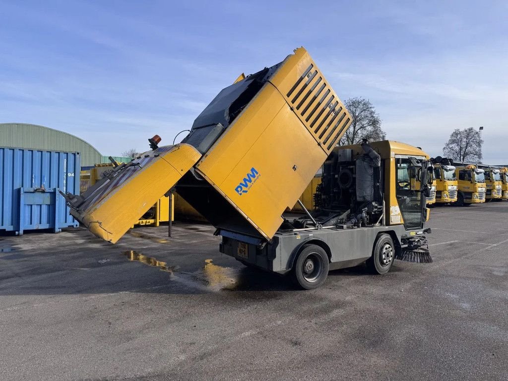 Kehrmaschine del tipo Sonstige Ravo 5-Series 540, Gebrauchtmaschine In Groningen (Immagine 2)