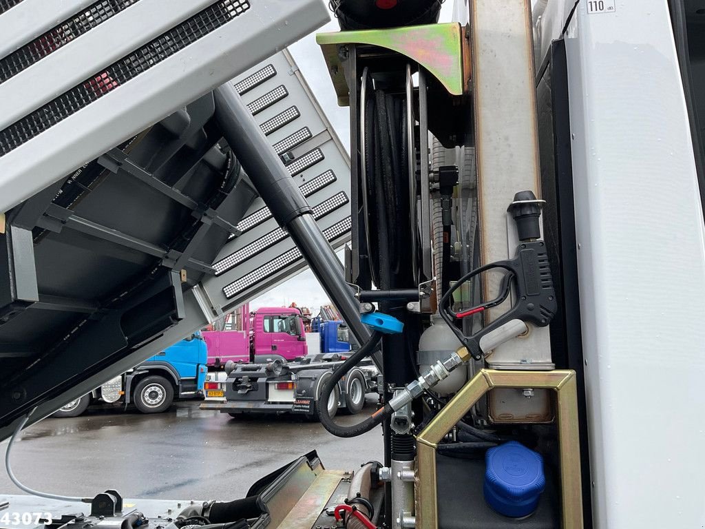 Kehrmaschine of the type Sonstige Ravo 540 STH Euro 6 with 3-rd brush, Gebrauchtmaschine in ANDELST (Picture 9)