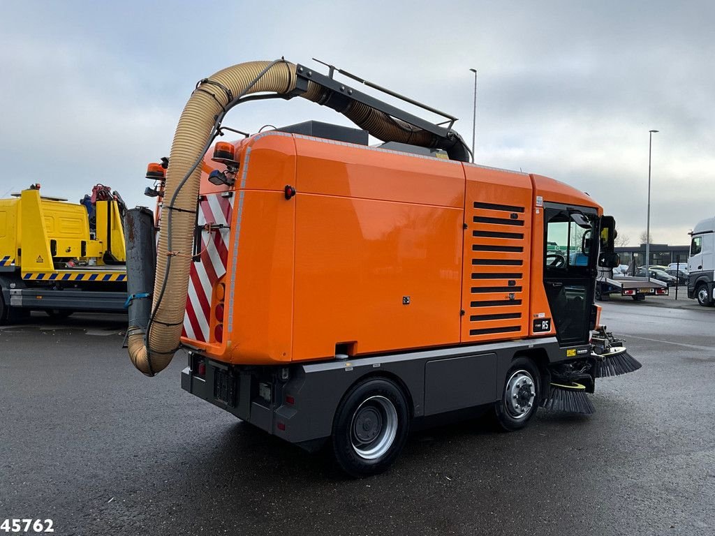 Kehrmaschine of the type Sonstige Ravo 580 Euro 6 with 3-rd brush, Gebrauchtmaschine in ANDELST (Picture 8)