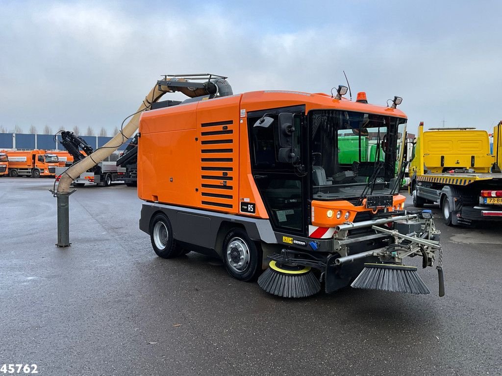 Kehrmaschine of the type Sonstige Ravo 580 Euro 6 with 3-rd brush, Gebrauchtmaschine in ANDELST (Picture 5)