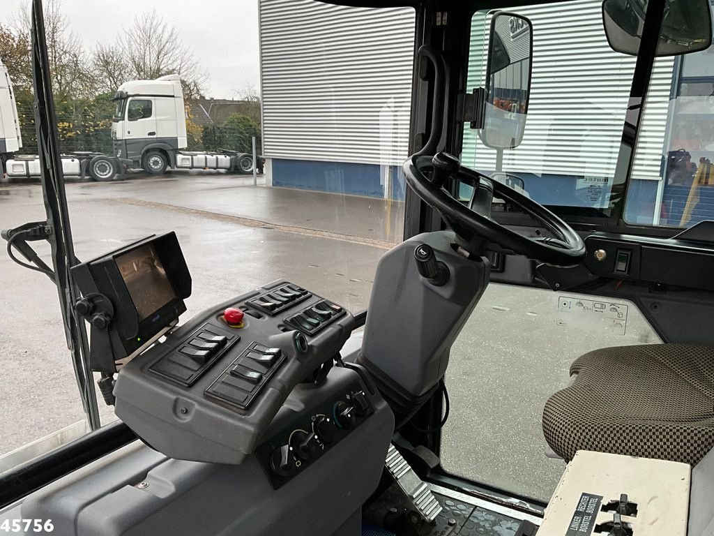 Kehrmaschine des Typs Sonstige Ravo 580 with 3-rd brush, Gebrauchtmaschine in ANDELST (Bild 11)