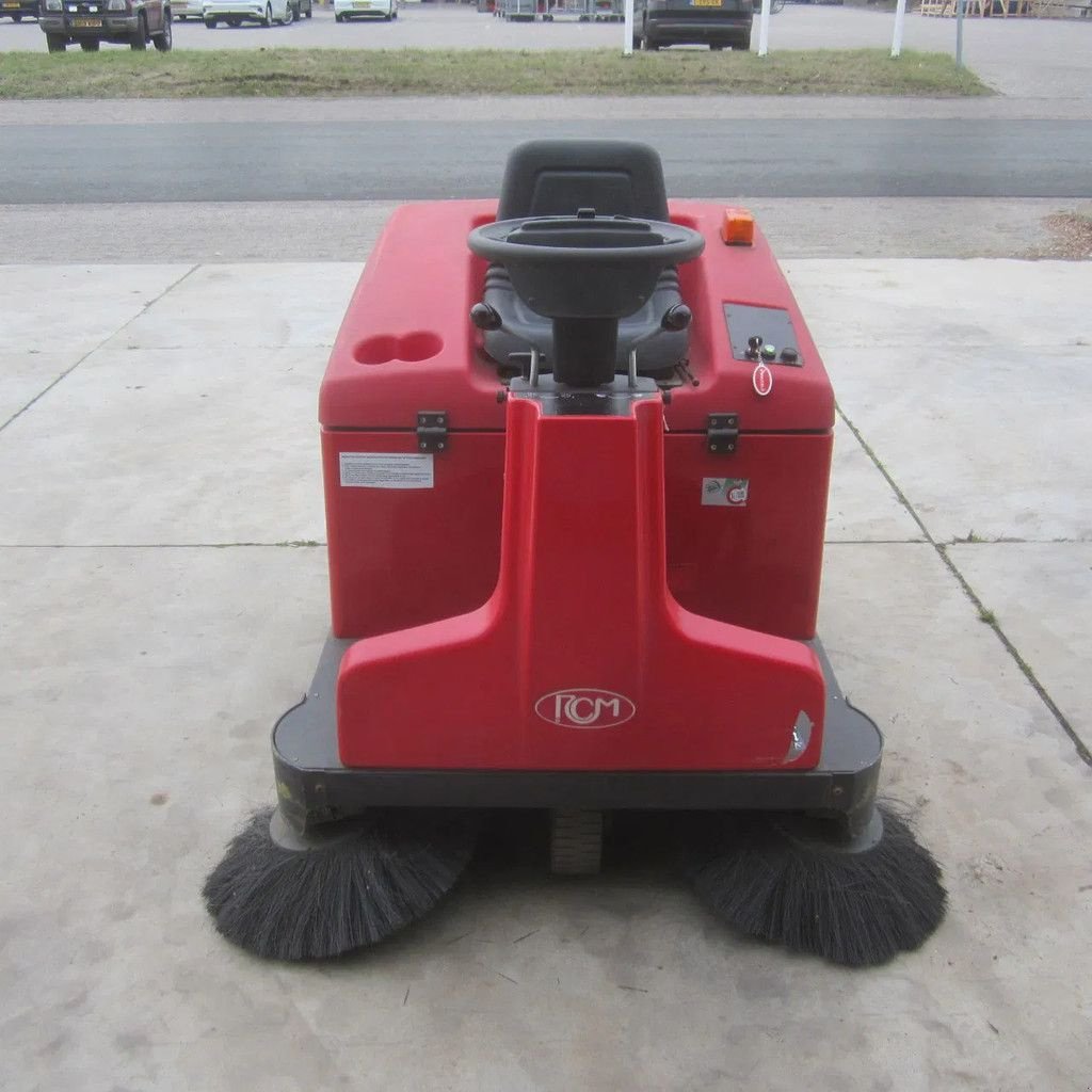 Kehrmaschine του τύπου Sonstige RCM Veegmachine zit-veeg Atom/E-plus., Gebrauchtmaschine σε Tubbergen (Φωτογραφία 1)