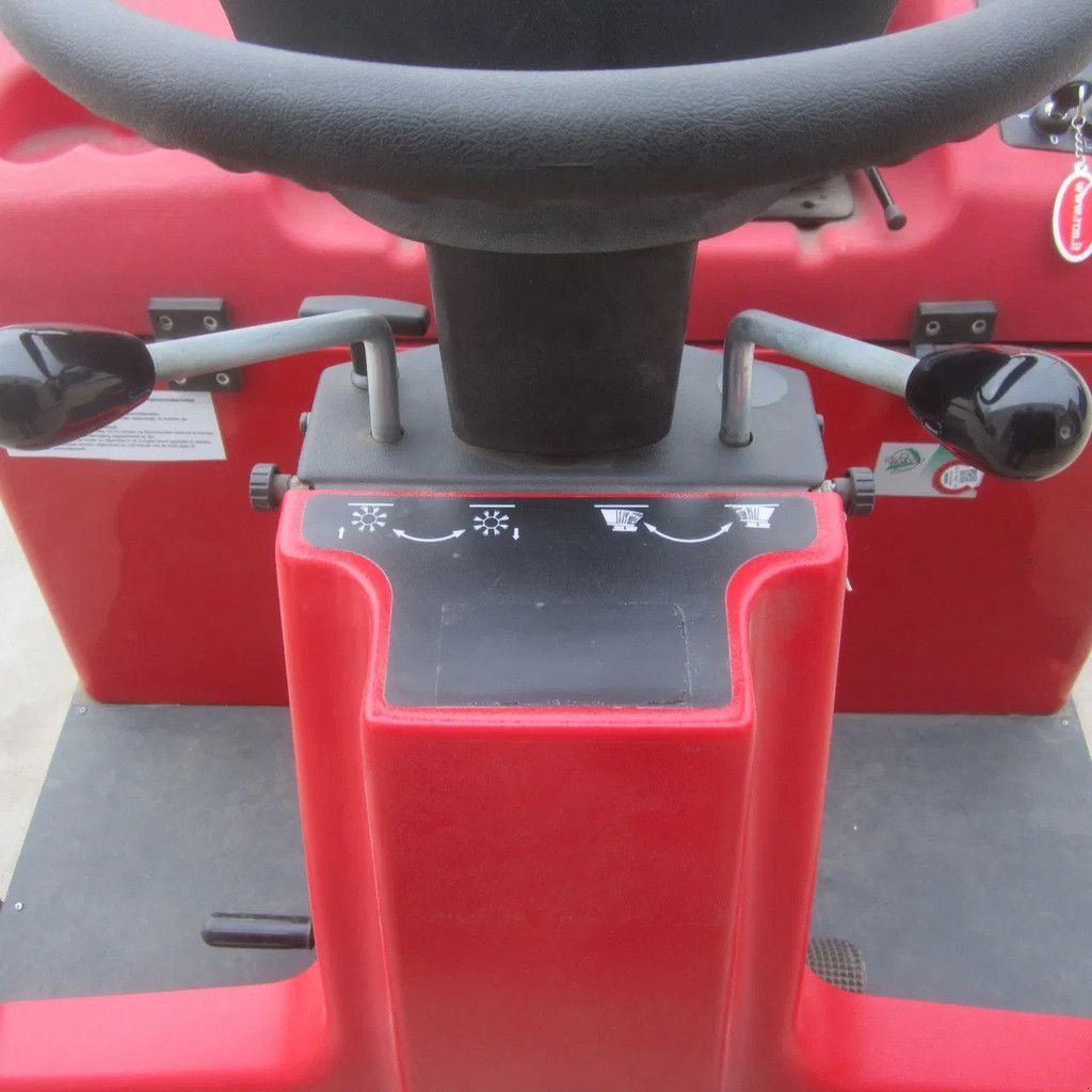 Kehrmaschine du type Sonstige RCM Veegmachine zit-veeg Atom/E-plus., Gebrauchtmaschine en Tubbergen (Photo 11)